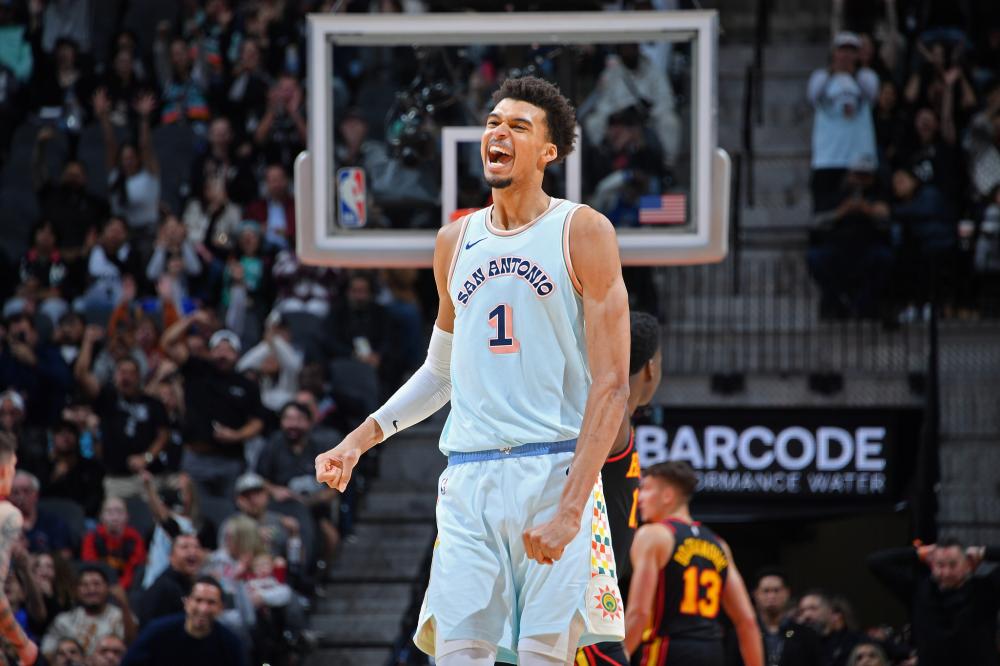 我们不仅看 我们不仅看