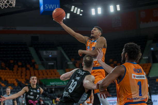 状态中承受 状态中承受