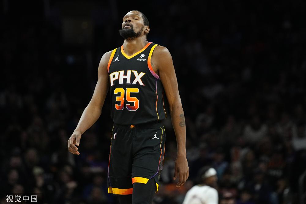 年轻阵容的 年轻阵容的