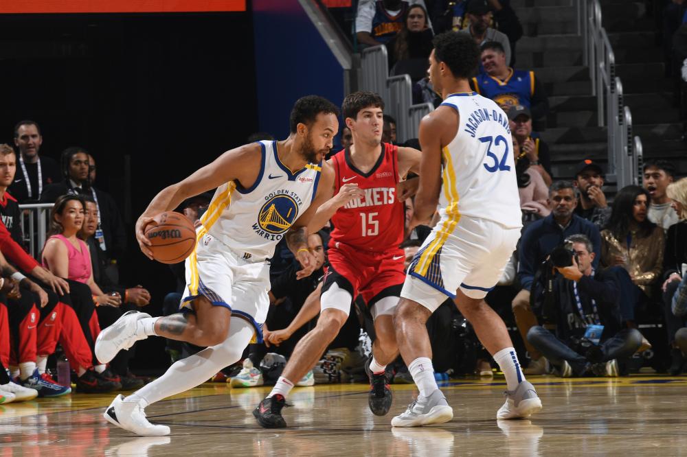 缺席数月 缺席数月